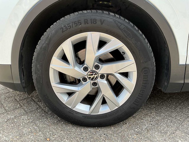 Volkswagen - tiguan - 1.5 r-line business - car - 2020 - afbeelding 3 van  25