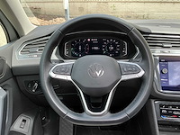 Volkswagen - tiguan - 1.5 r-line business - car - 2020 - afbeelding 7 van  25