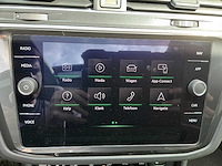 Volkswagen - tiguan - 1.5 r-line business - car - 2020 - afbeelding 9 van  25