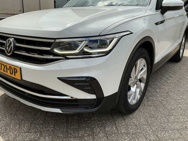 Volkswagen - tiguan - 1.5 r-line business - car - 2020 - afbeelding 12 van  25
