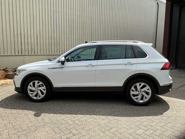 Volkswagen - tiguan - 1.5 r-line business - car - 2020 - afbeelding 19 van  25