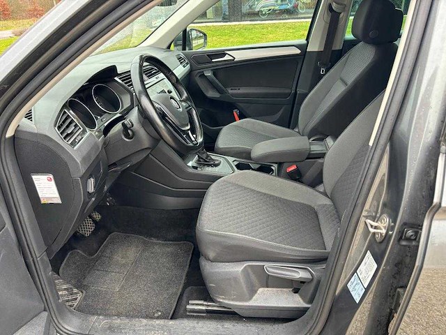Volkswagen - tiguan - 1.5 tsi act comfortl - h-414-hs - 2020 - afbeelding 5 van  30