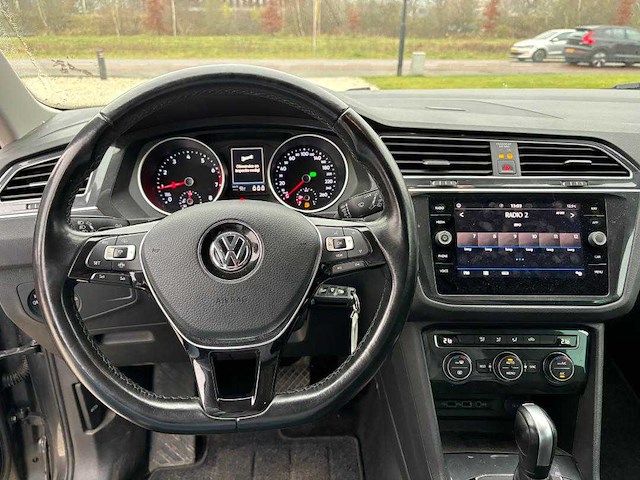 Volkswagen - tiguan - 1.5 tsi act comfortl - h-414-hs - 2020 - afbeelding 6 van  30