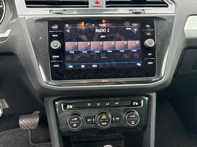 Volkswagen - tiguan - 1.5 tsi act comfortl - h-414-hs - 2020 - afbeelding 10 van  30