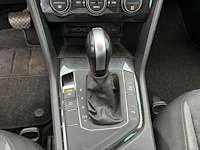 Volkswagen - tiguan - 1.5 tsi act comfortl - h-414-hs - 2020 - afbeelding 11 van  30