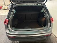Volkswagen - tiguan - 2.0 tdi cl bns - personenauto - 2018 - afbeelding 16 van  31
