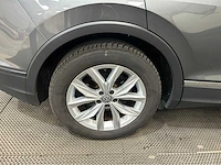 Volkswagen - tiguan - 2.0 tdi cl bns - personenauto - 2018 - afbeelding 20 van  31