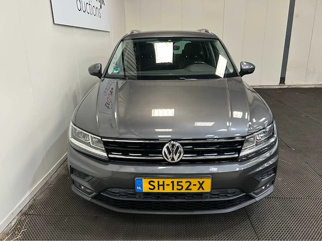 Volkswagen - tiguan - 2.0 tdi cl bns - personenauto - 2018 - afbeelding 30 van  31