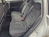 Volkswagen - tiguan - 2.0 tsi 4motion. highline - n-096-ns - 2016 - personenauto - afbeelding 14 van  25
