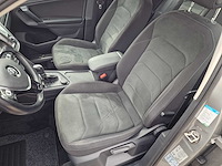 Volkswagen - tiguan - 2.0 tsi 4motion. highline - n-096-ns - 2016 - personenauto - afbeelding 21 van  25