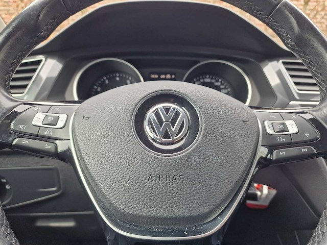 Volkswagen - tiguan - 2.0 tsi 4motion. highline - n-096-ns - 2016 - personenauto - afbeelding 22 van  25