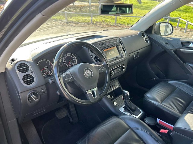 Volkswagen - tiguan - 2.0 tsi sport&st.4m - car - 2011 - afbeelding 5 van  33