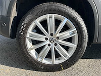 Volkswagen - tiguan - 2.0 tsi sport&st.4m - car - 2011 - afbeelding 12 van  33