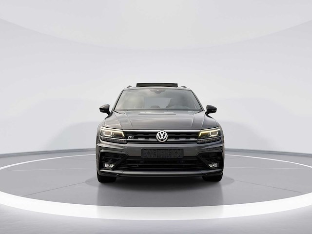 Volkswagen - tiguan 1.5 tsi r-line - car - afbeelding 10 van  18