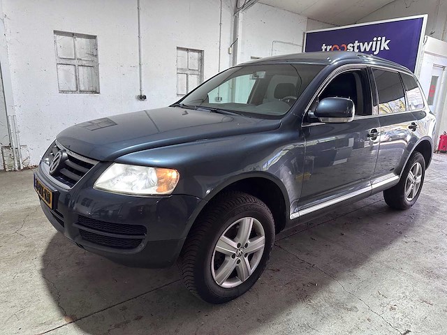 Volkswagen - touareg - 2.5 tdi - 33-bx-kb - afbeelding 1 van  18