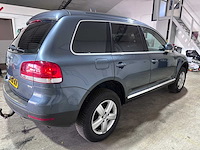 Volkswagen - touareg - 2.5 tdi - 33-bx-kb - afbeelding 13 van  18