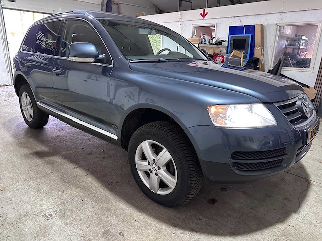 Volkswagen - touareg - 2.5 tdi - 33-bx-kb - afbeelding 14 van  18