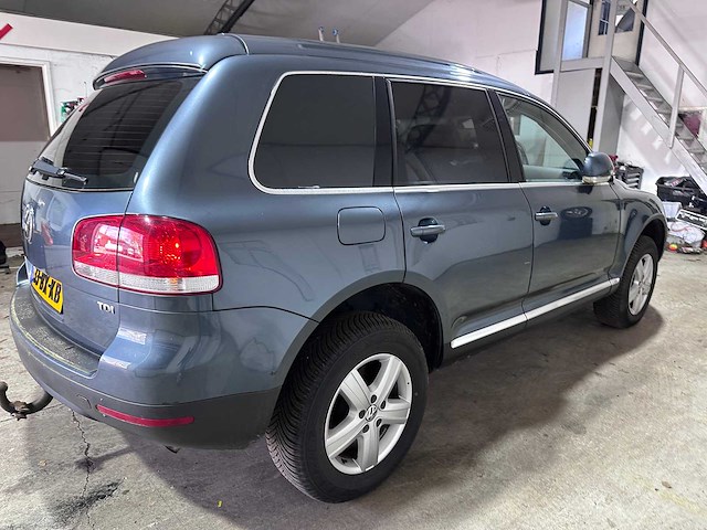 Volkswagen - touareg - 2.5 tdi - 33-bx-kb - afbeelding 9 van  13