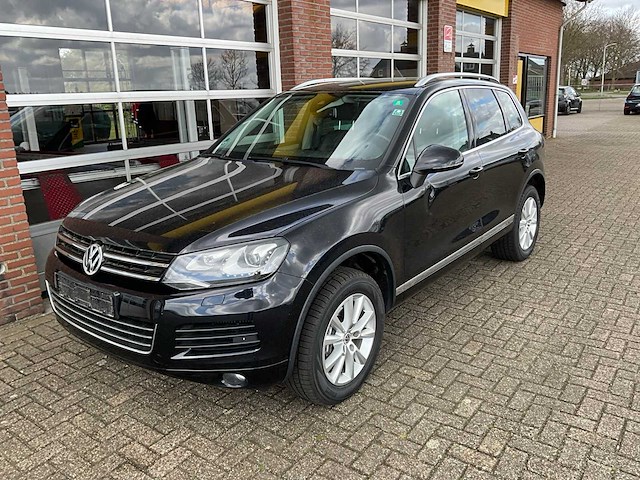 Volkswagen - touareg - 3.0 tdi personenauto - 2012 - afbeelding 1 van  5