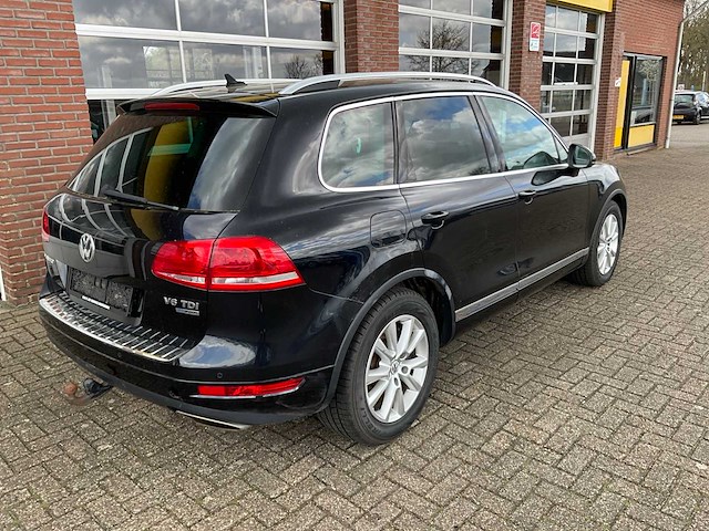 Volkswagen - touareg - 3.0 tdi personenauto - 2012 - afbeelding 5 van  5