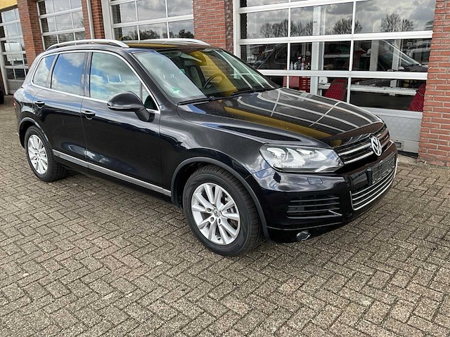 Volkswagen - touareg - 3.0 tdi personenauto - 2012 - afbeelding 30 van  31