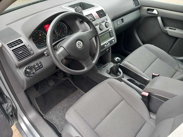 Volkswagen - touran - 1.4 tsi trendline - personenauto - afbeelding 10 van  17