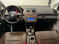 Volkswagen - touran - 1.6-16v fsi athene -85-nv-dr 2004 iaw - afbeelding 3 van  21