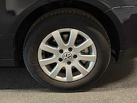 Volkswagen - touran - 1.6-16v fsi athene -85-nv-dr 2004 iaw - afbeelding 19 van  21