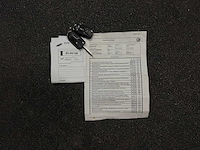 Volkswagen - touran - 1.6-16v fsi athene -85-nv-dr 2004 iaw - afbeelding 7 van  21