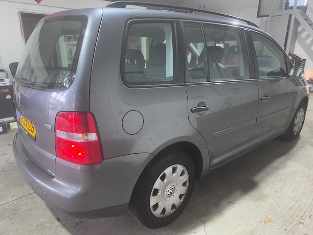 Volkswagen - touran - 1.6-16v fsi business - 06-sn-zb- 2006 - afbeelding 1 van  14