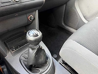 Volkswagen - touran - 1.6 tdi comfl. bluem - personenauto - 2012 - afbeelding 1 van  8