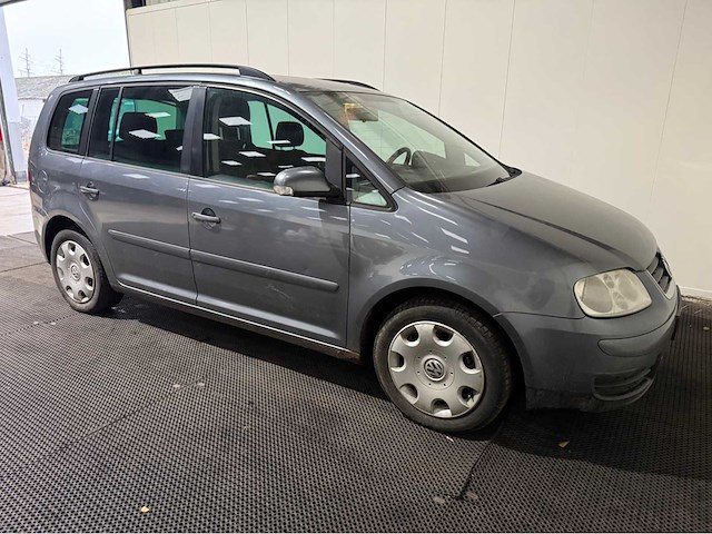 Volkswagen - touran - 7 persoons - 1.9 tdi -personenauto - 2003 - afbeelding 17 van  21