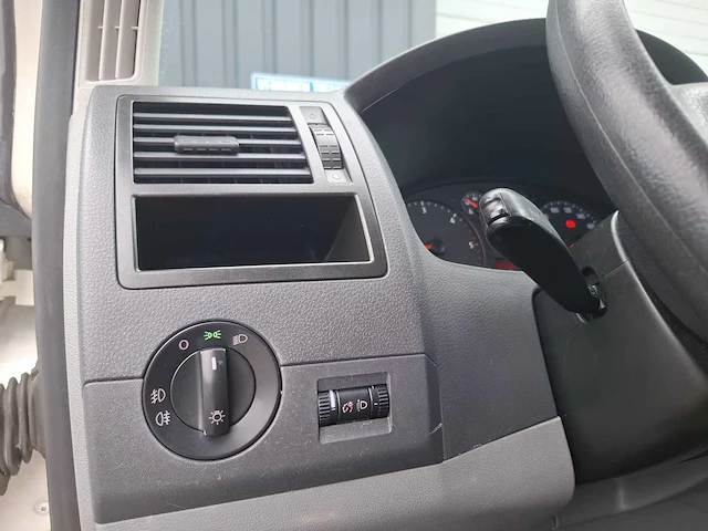 Volkswagen - transporter - 1.9 tdi 300 mhd - van - afbeelding 5 van  22