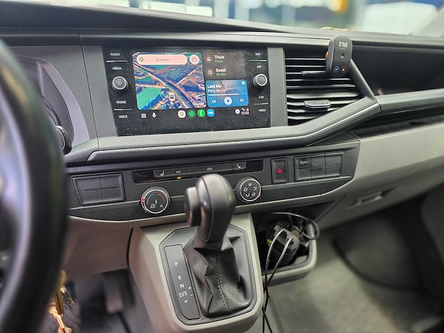 Volkswagen - transporter - 2.0 tdi l2h1 - 150 pk - 6 persoons - bedrijfswagen - afbeelding 4 van  18