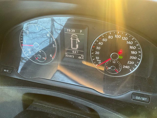 Volkswagen - transporter - 2.0 tdi l2h1 4m budc - bedrijfswagen - afbeelding 2 van  18