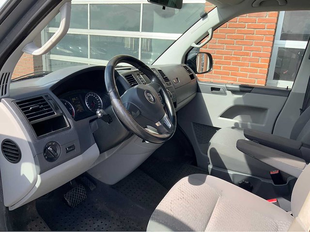 Volkswagen - transporter - 2.0 tdi l2h1 com. dc - bedrijfswagen - 2010 - afbeelding 1 van  9