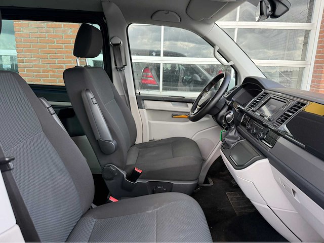 Volkswagen - transporter - 2.0 tdi l2h1 dc hi. - bedrijfswagen - 2017 - afbeelding 8 van  29