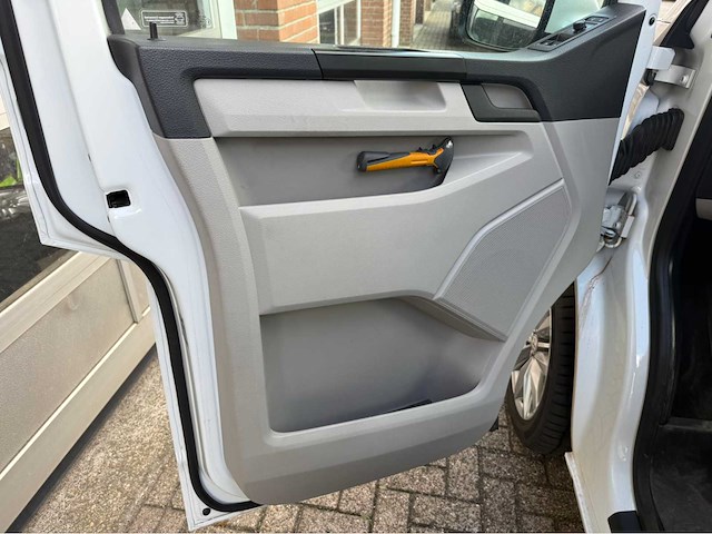 Volkswagen - transporter - 2.0 tdi l2h1 dc hi. - bedrijfswagen - 2017 - afbeelding 12 van  29