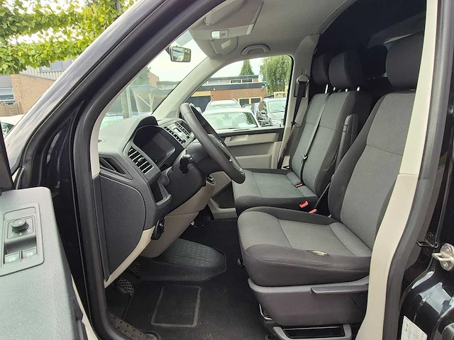 Volkswagen - transporter - 2.0 tdi l2h1 economy - vfk-58-f - bedrijfswagen - afbeelding 13 van  17