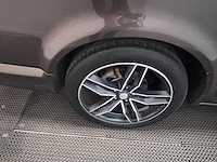 Volkswagen - transporter - 2.0 tdi l2h1 highl. - 2017 - bedrijfswagen - afbeelding 5 van  29