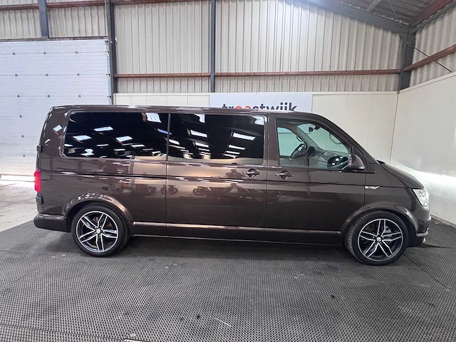 Volkswagen - transporter - 2.0 tdi l2h1 highl. - 2017 - bedrijfswagen - afbeelding 13 van  29