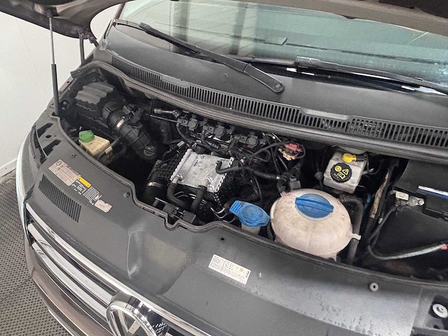Volkswagen - transporter - 2.0 tdi l2h1 highl. - 2017 - bedrijfswagen - afbeelding 8 van  30