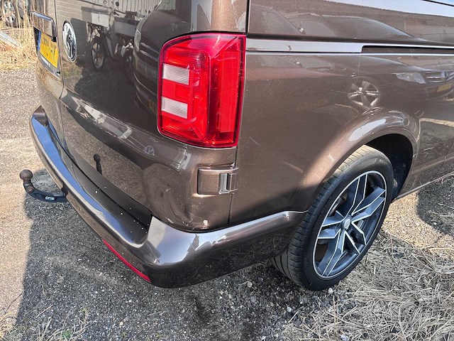 Volkswagen - transporter - 2.0 tdi l2h1 highl. - 2017 - bedrijfswagen - afbeelding 24 van  30