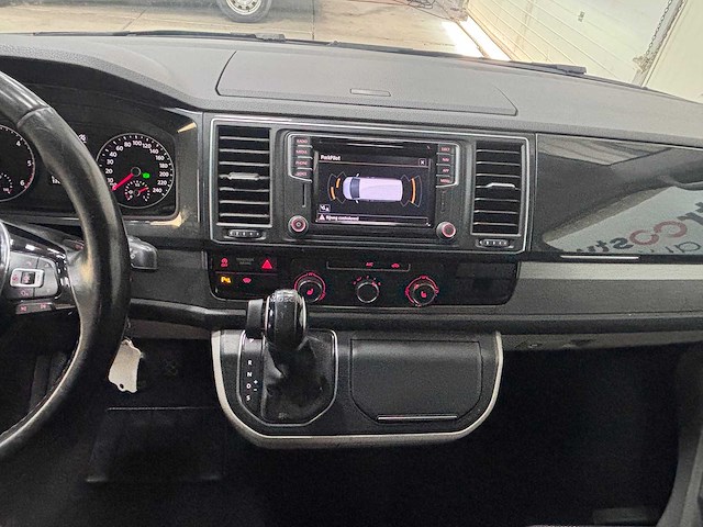 Volkswagen - transporter - 2.0 tdi l2h1 highl. - 2017 - bedrijfswagen - afbeelding 29 van  30