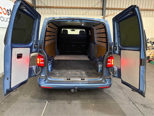 Volkswagen - transporter - 2.0 tdi l2h2 highl. - bedrijfswagen - 2016 - afbeelding 5 van  9