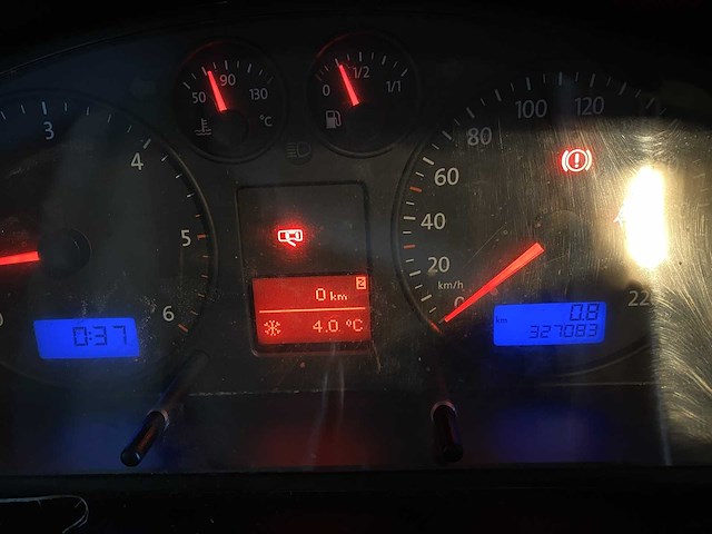 Volkswagen - transporter - 2.5 tdi 340 - bedrijfswagen - afbeelding 12 van  13