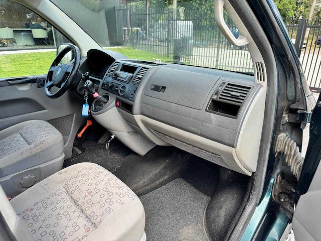Volkswagen - transporter - 2.5 tdi 340 4motion dc - 08-vph-1 - 2008 - afbeelding 8 van  29