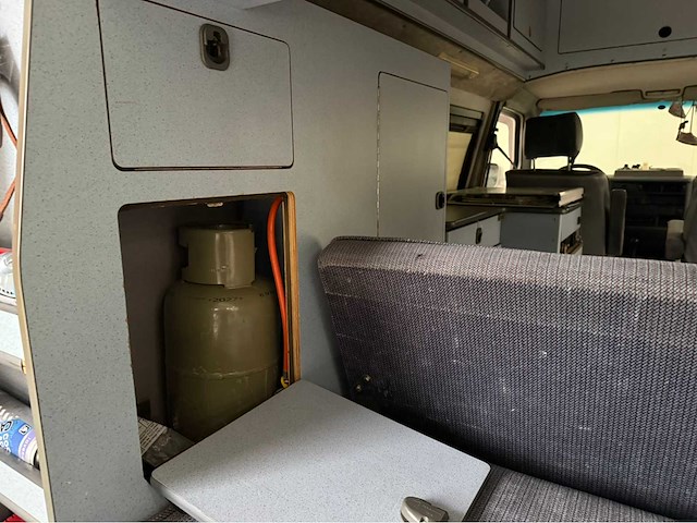 Volkswagen - transporter - 4x4 - fischer - camper - 2.5 td -1995 - afbeelding 10 van  36