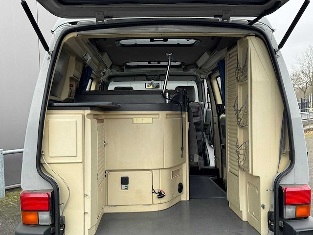 Volkswagen - transporter - camper - 64-hb-zh - afbeelding 14 van  28