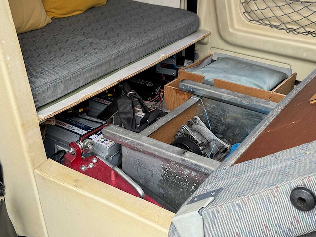 Volkswagen - transporter - camper - 64-hb-zh - afbeelding 26 van  38